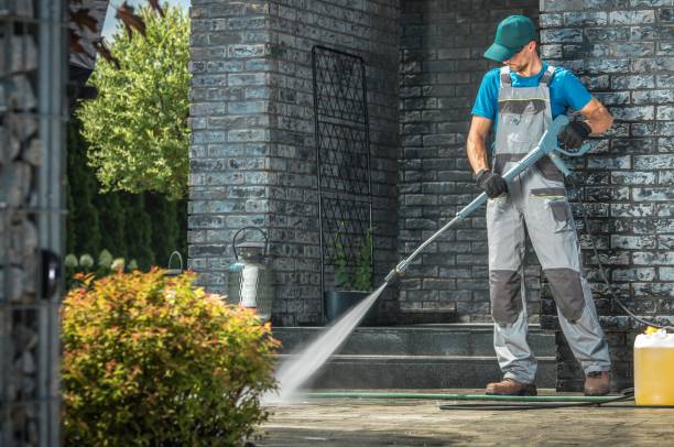 Best Sidewalk and Walkway Cleaning  in Upper Brookville, NY